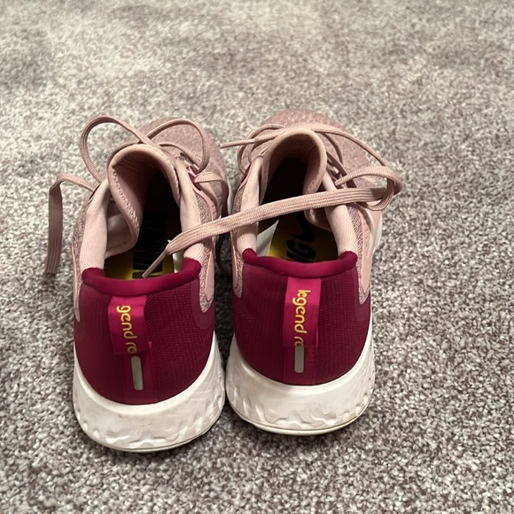 Nike React - Picture 3 of 4